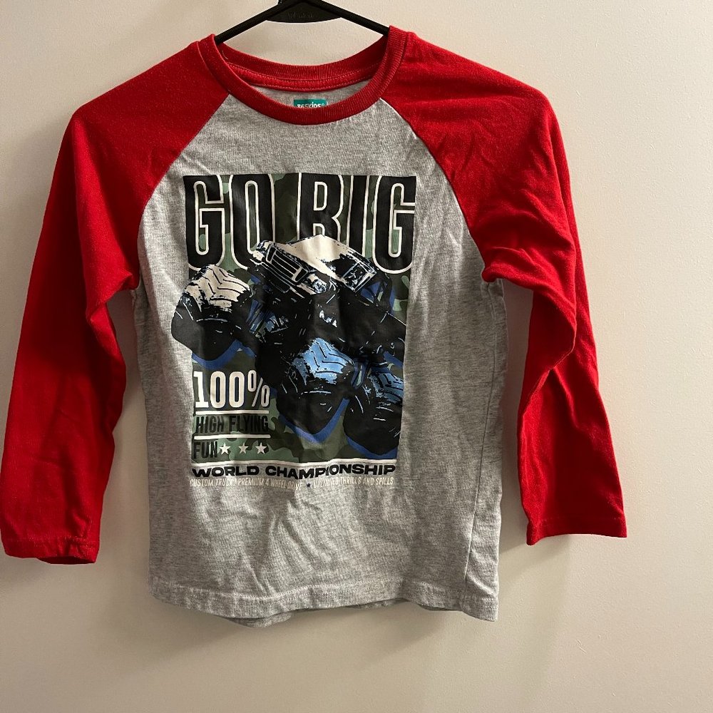 T-Shirt